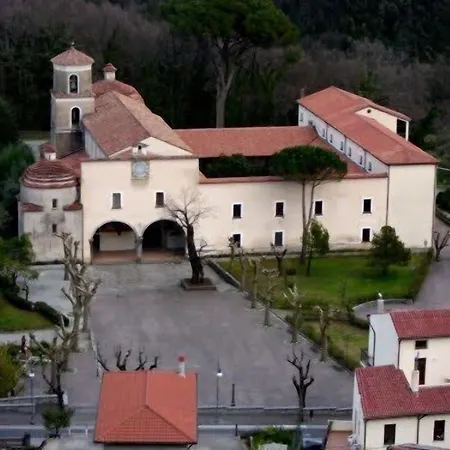 Il Chiostro 2* Rivello